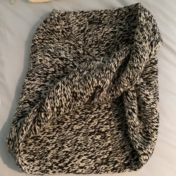 J. Crew Scarf (Lot of 2) - Picture 5 of 7